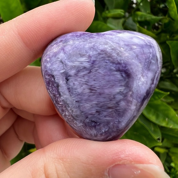 Charoite Heart With Quartz - Picture 3 of 4
